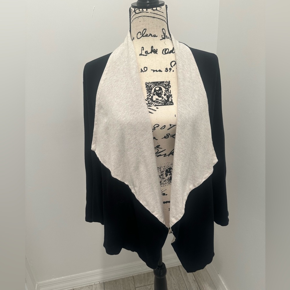Anne Klein Black Cardigan with Cream Waterfall Collar